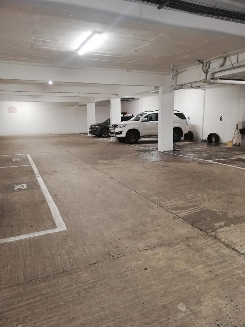 To Let Commercial Property for Rent in Gardens Western Cape